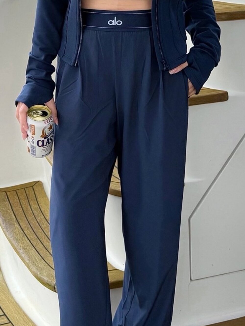 Alo Yoga🥳Suit Up Trouser Navy Blue NWT 🍹Perfect for office daily commute